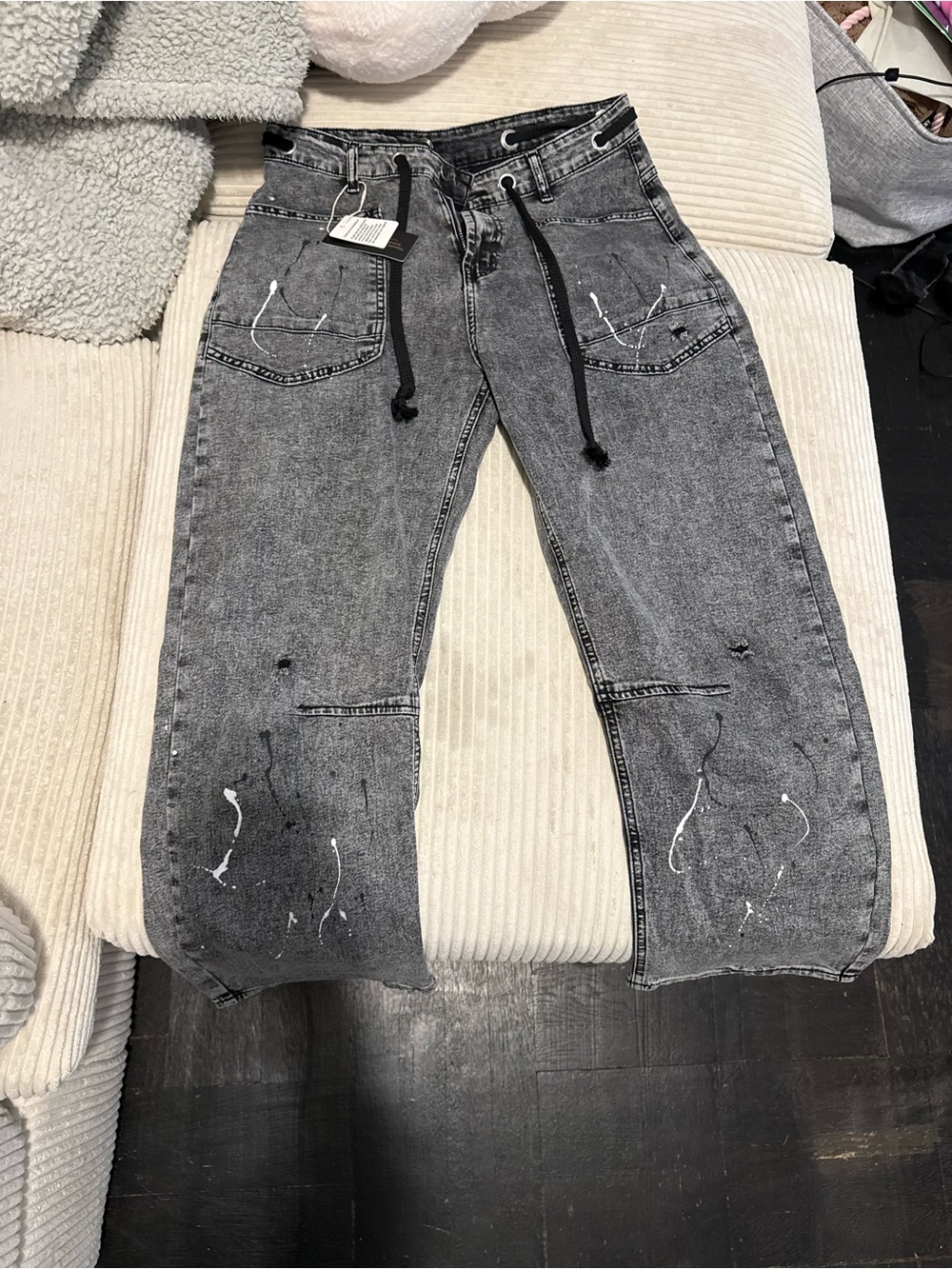 Woman's Gray Washed Paint-Splatter Jeans